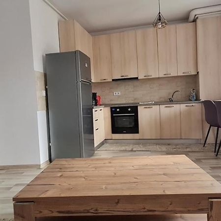 La Andrei Apartment Bistrita  Luaran gambar
